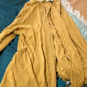 Old Navy Women's Cardigan in Golden Yellow